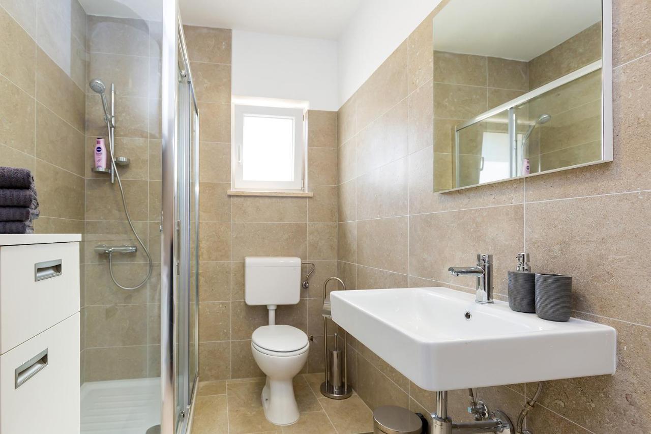 House Anna Apartment Porec Bagian luar foto