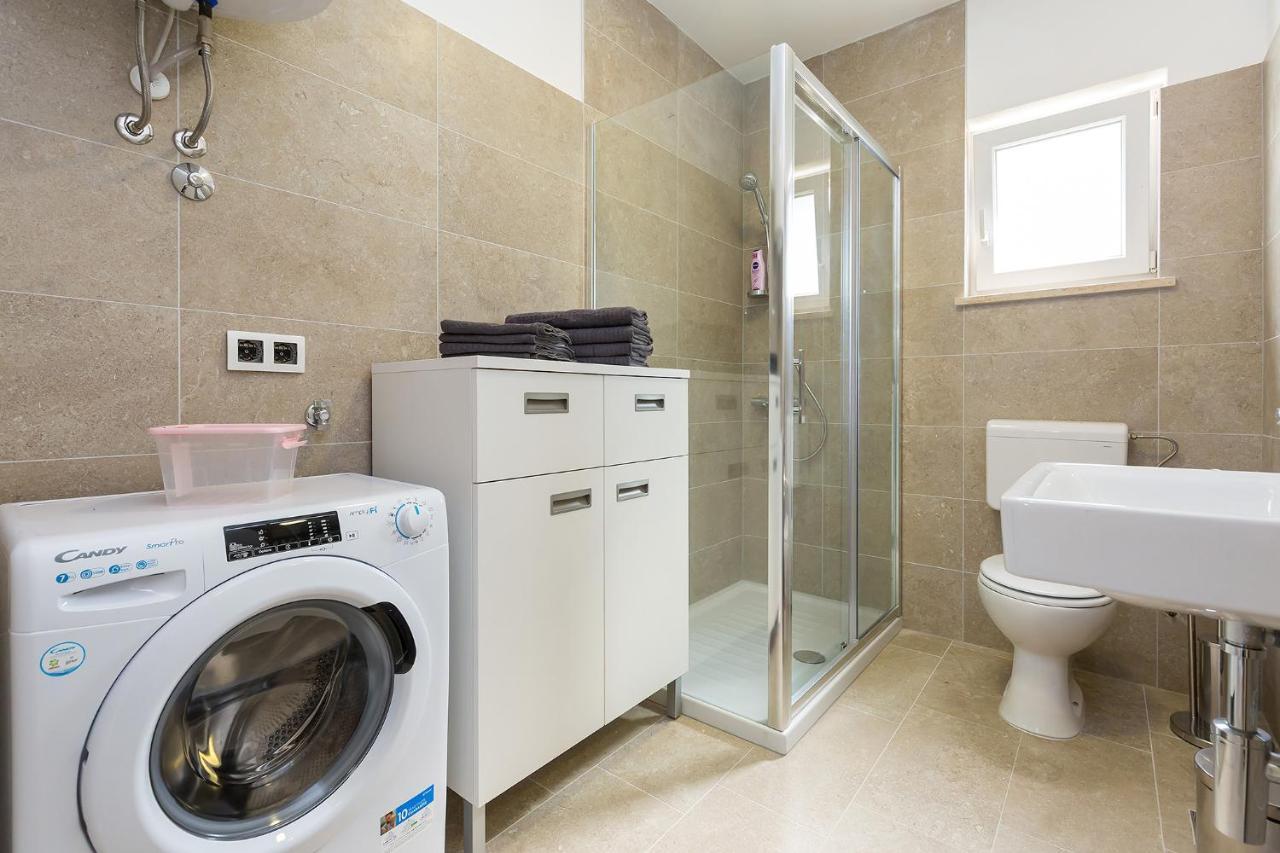 House Anna Apartment Porec Bagian luar foto