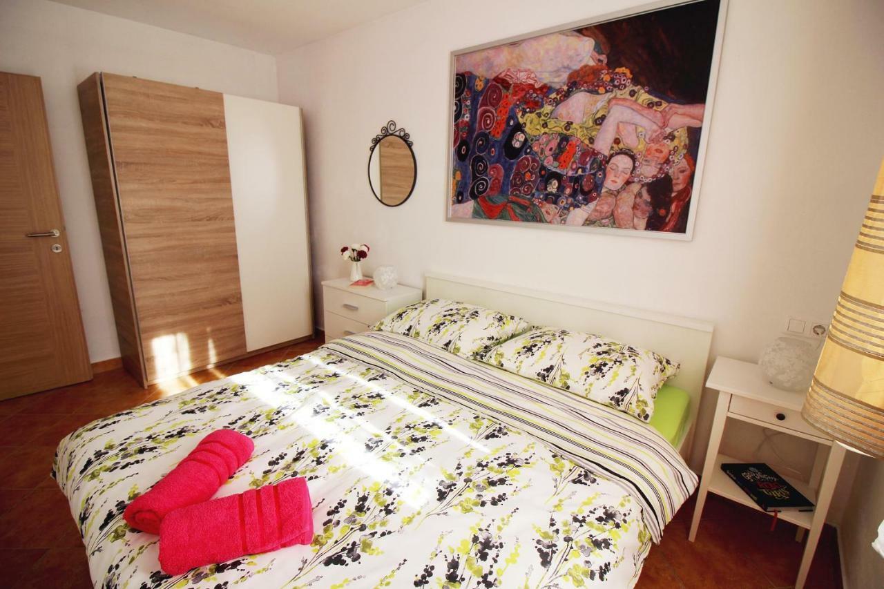 House Anna Apartment Porec Bagian luar foto